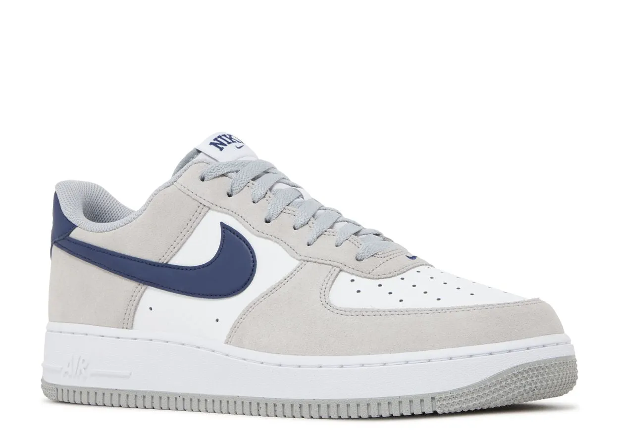 Nike Air Force 1 Low '07 Light Smoke Grey Midnight Navy Style