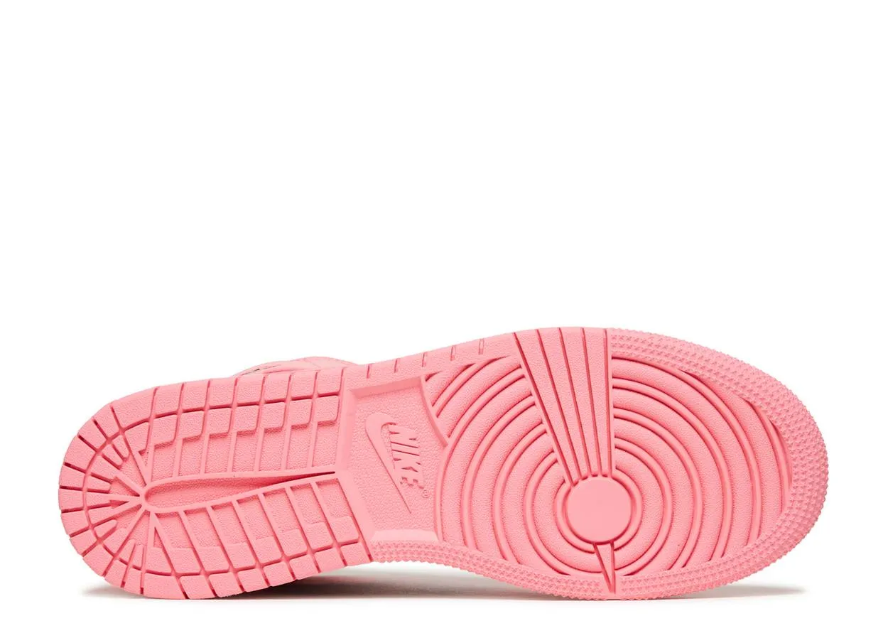 Move Smart On Duty Air Jordan 1 Mid Coral Chalk