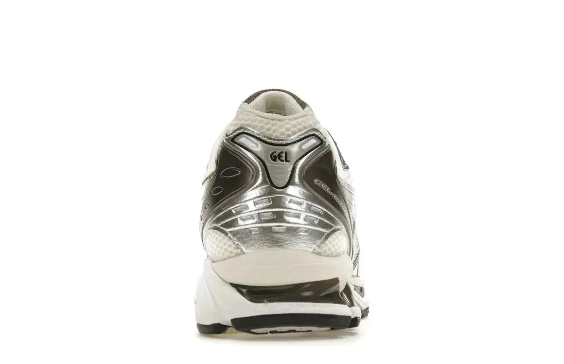 Light frame ASICS Gel-Kayano 14 Cream Black Metallic Plum