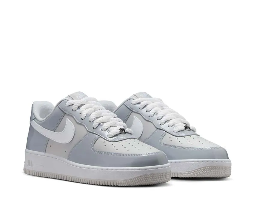 dirt path Style Mix Nike Air Force 1 '07 LV8 "Wolf Grey"
