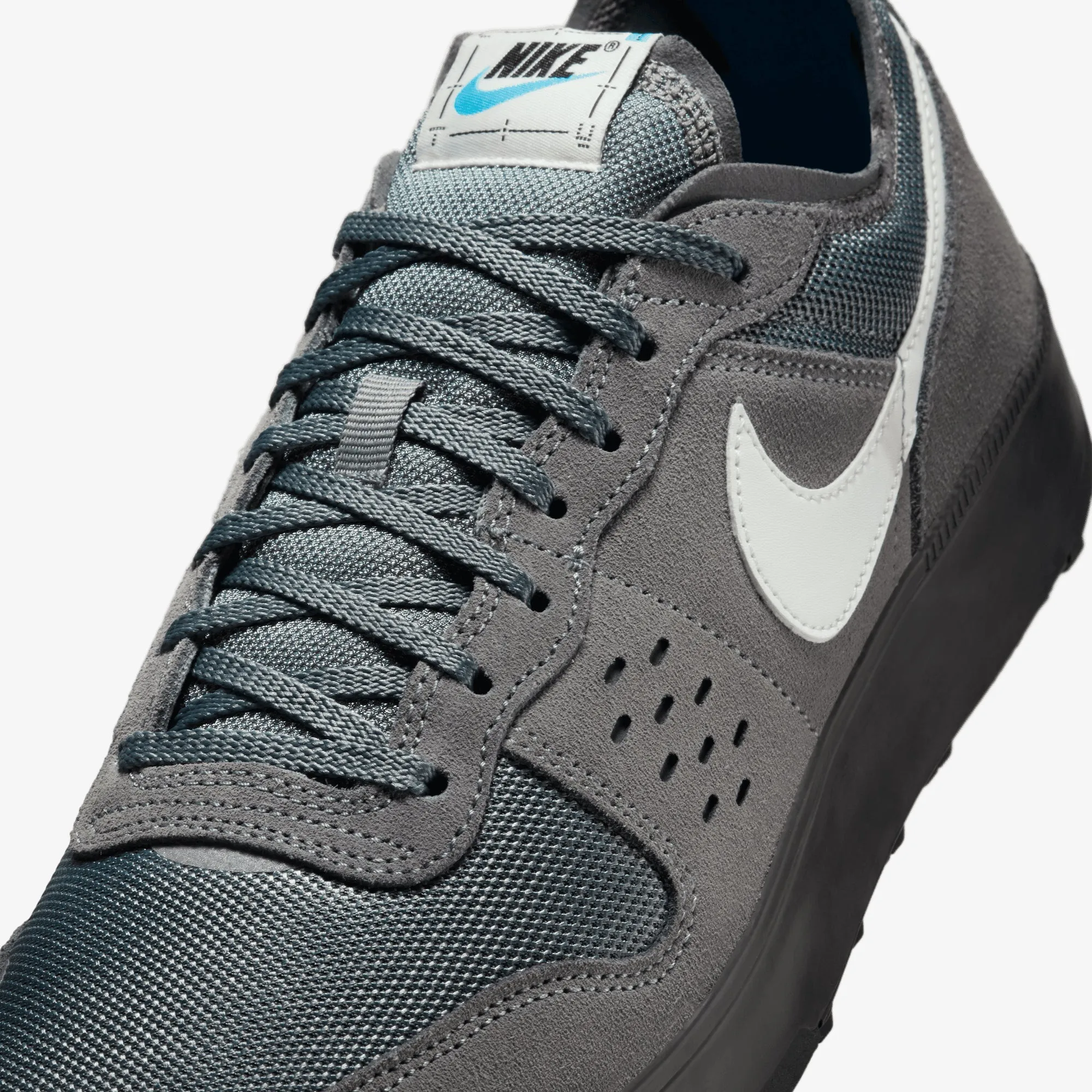 Nike | C1TY {GREY/WHITE Comfort Enhancement