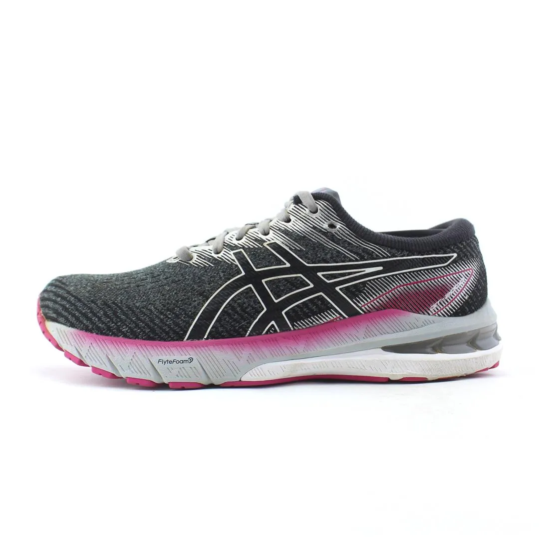 Mono Style River Cross ASICS GT-2000 10