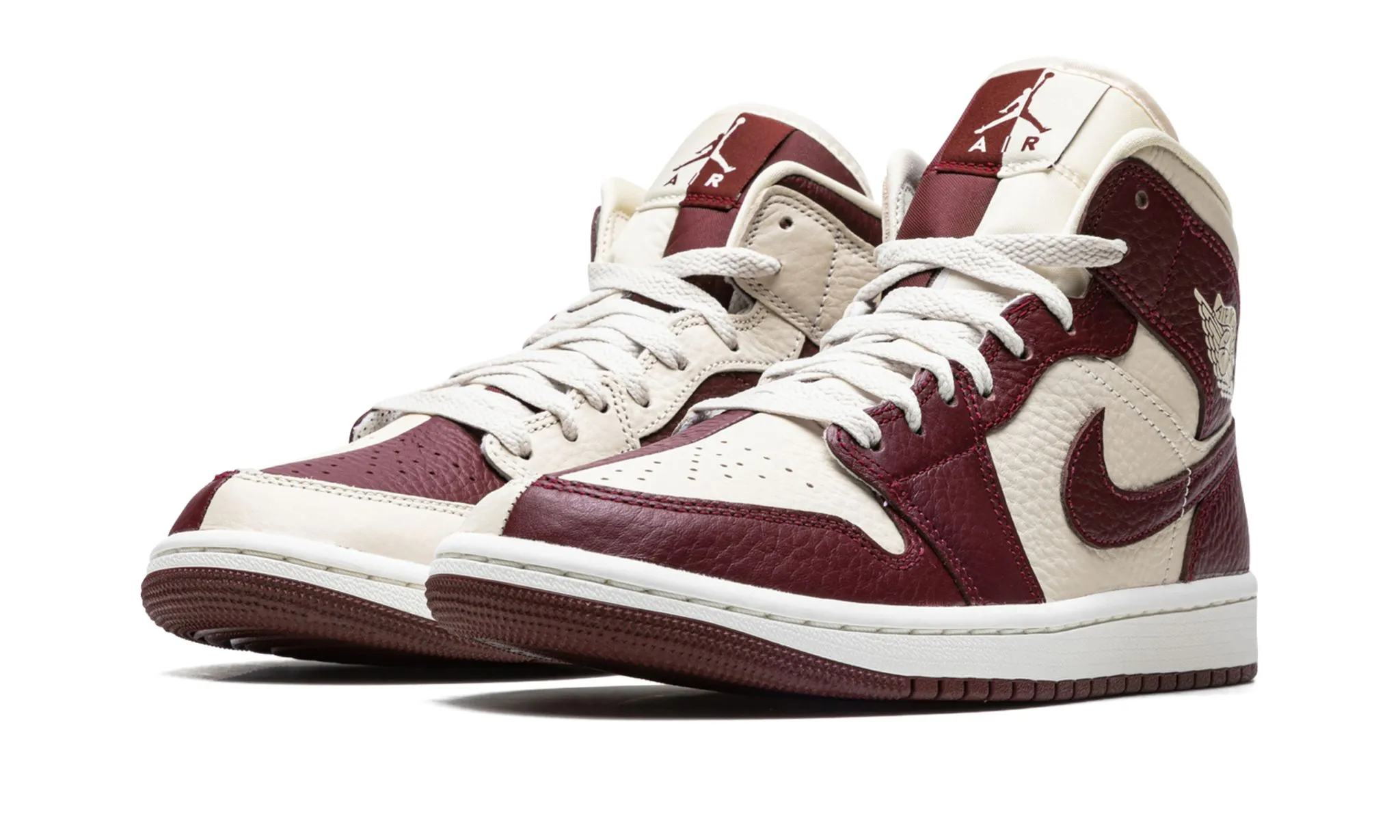 Air Jordan 1 Mid Cherrywood Red Oasis Run