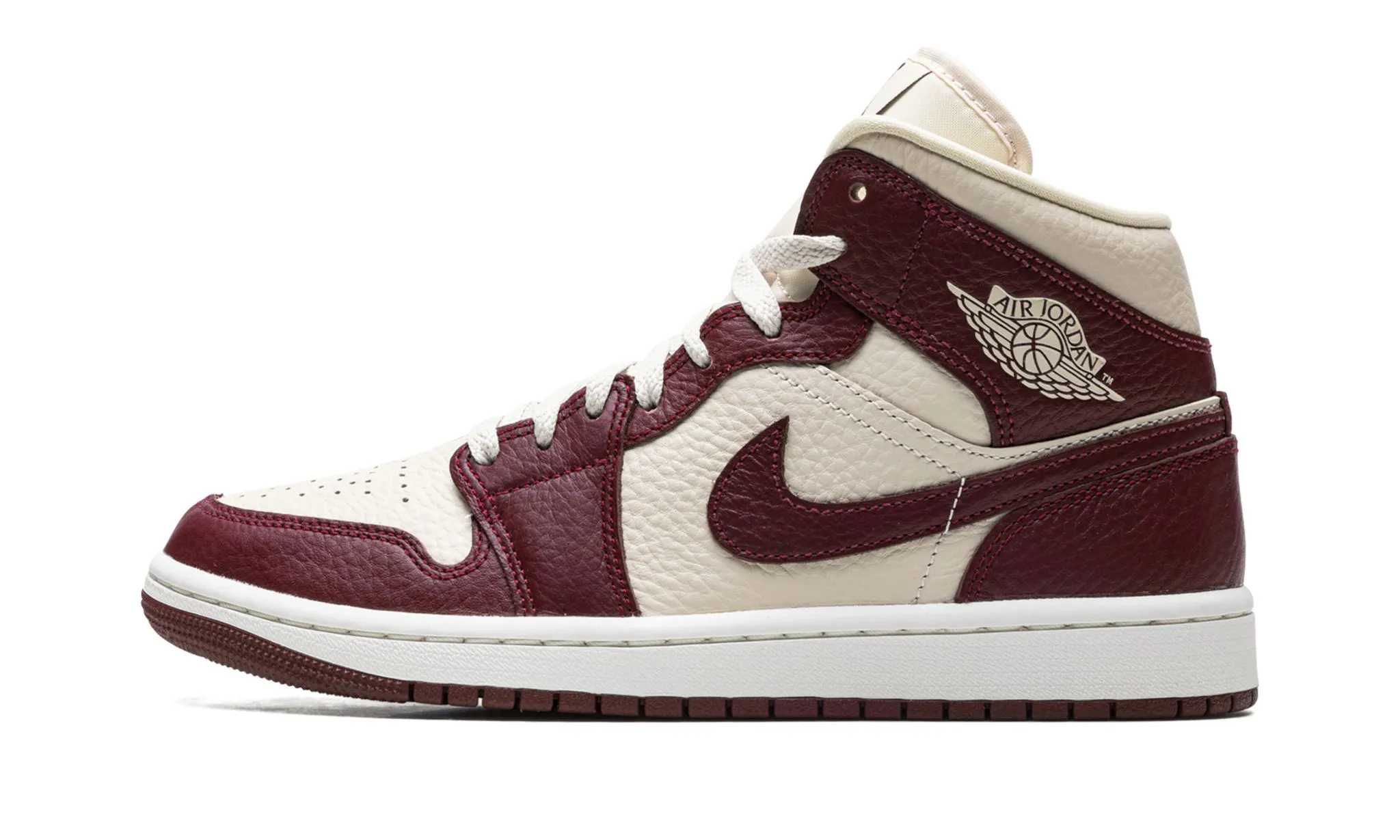 Comfort   padding Soft Interior Air Jordan 1 Mid Cherrywood Red
