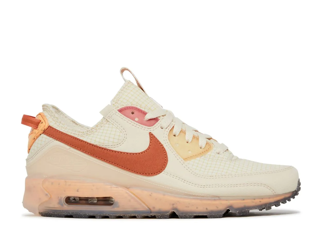 Nike Air Max 90 Terrascape Fuel Orange City Moments