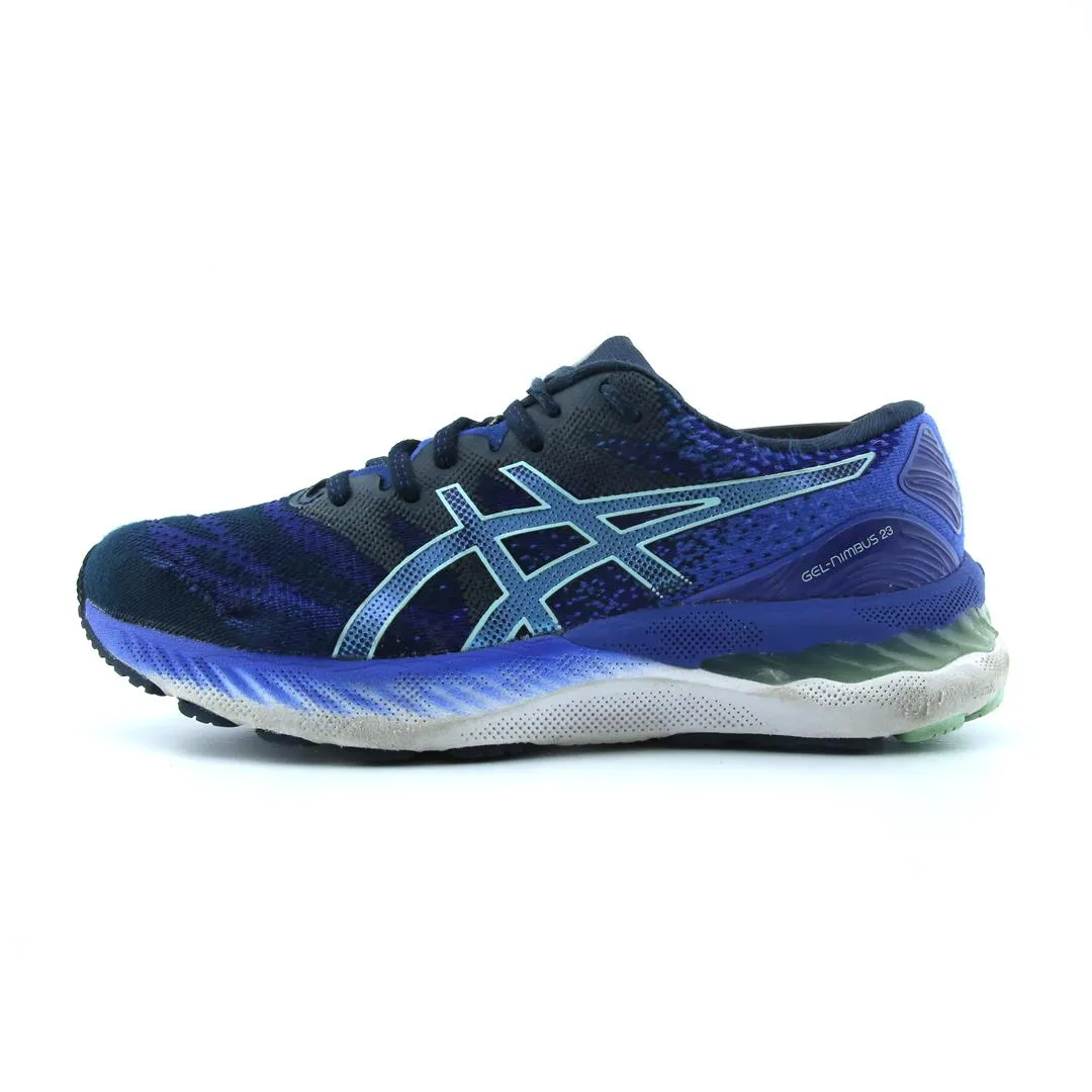 Look Ready Street Run ASICS GEL-NIMBUS 23