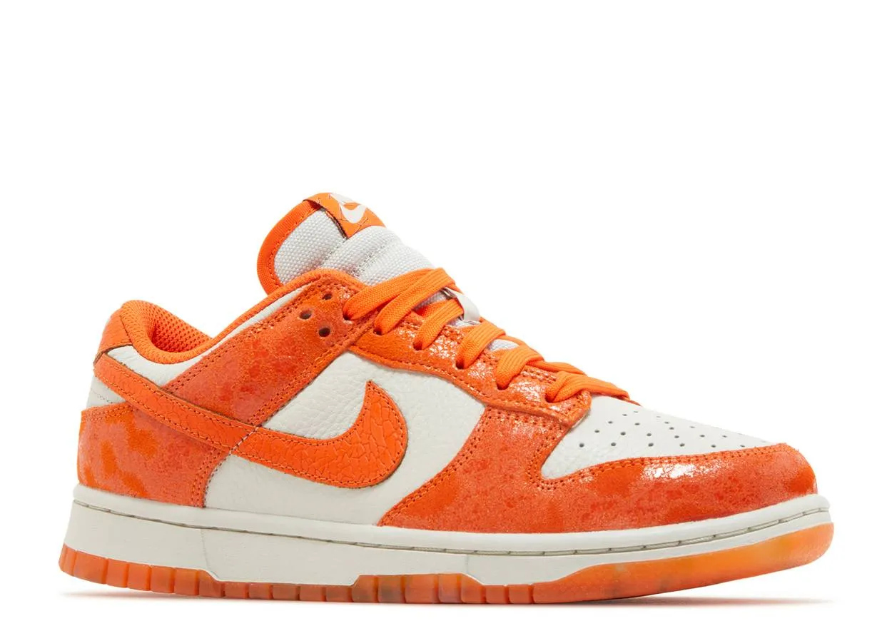 Walk Day leisure time Nike Dunk Low Cracked Orange