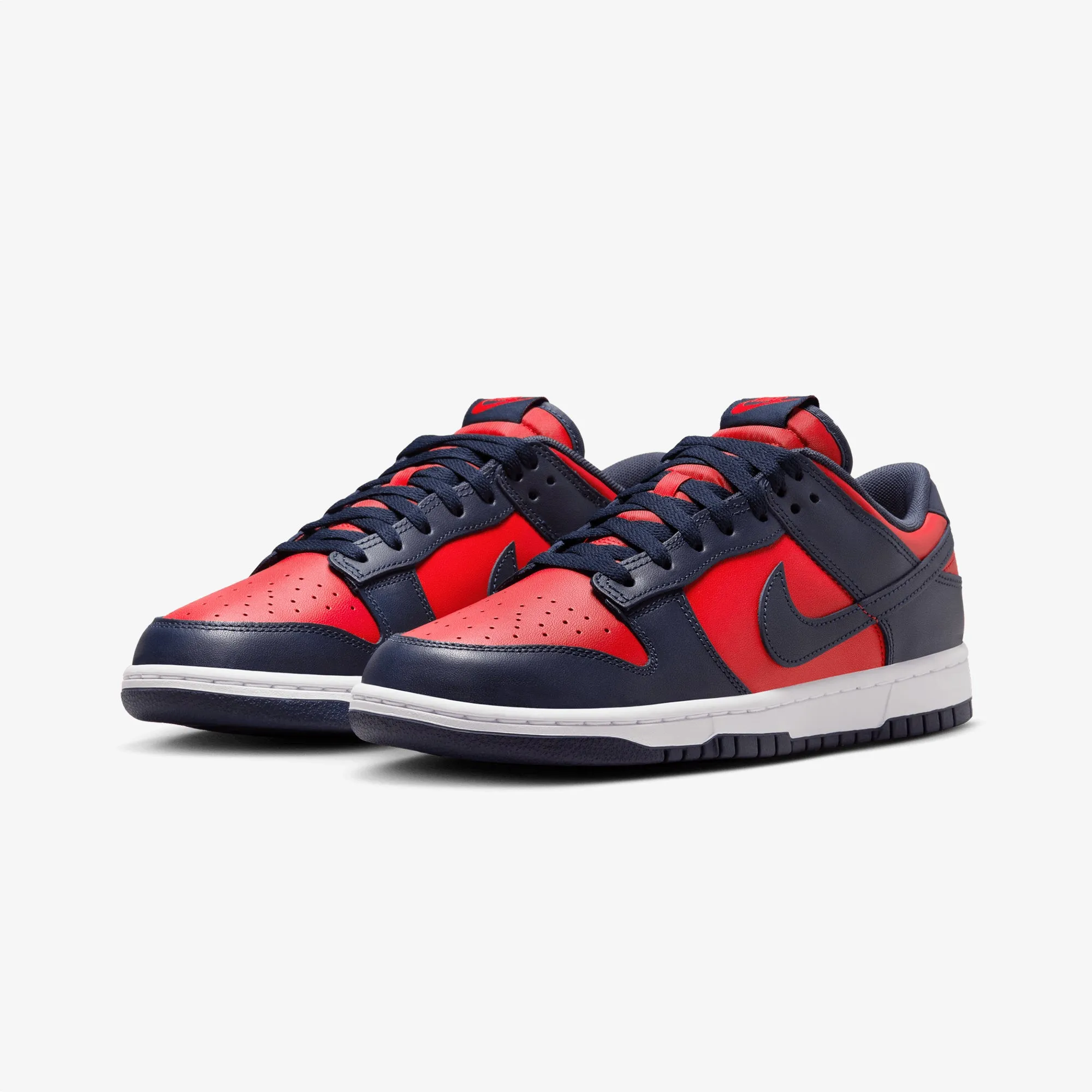 Leather Touch Slip On NIKE | DUNK LOW RETRO { UNIVERSITY RED/OBSIDIAN-WHITE