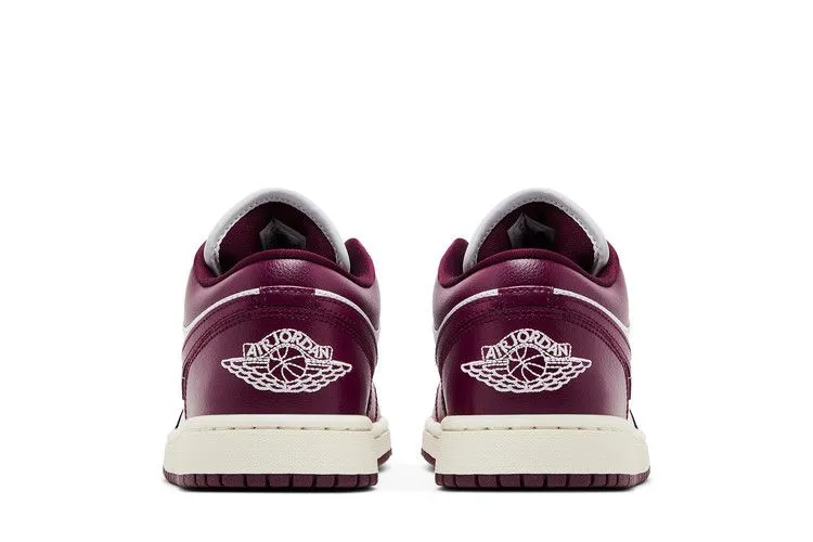 Wmns Air Jordan 1 Low 'Bordeaux' velcro