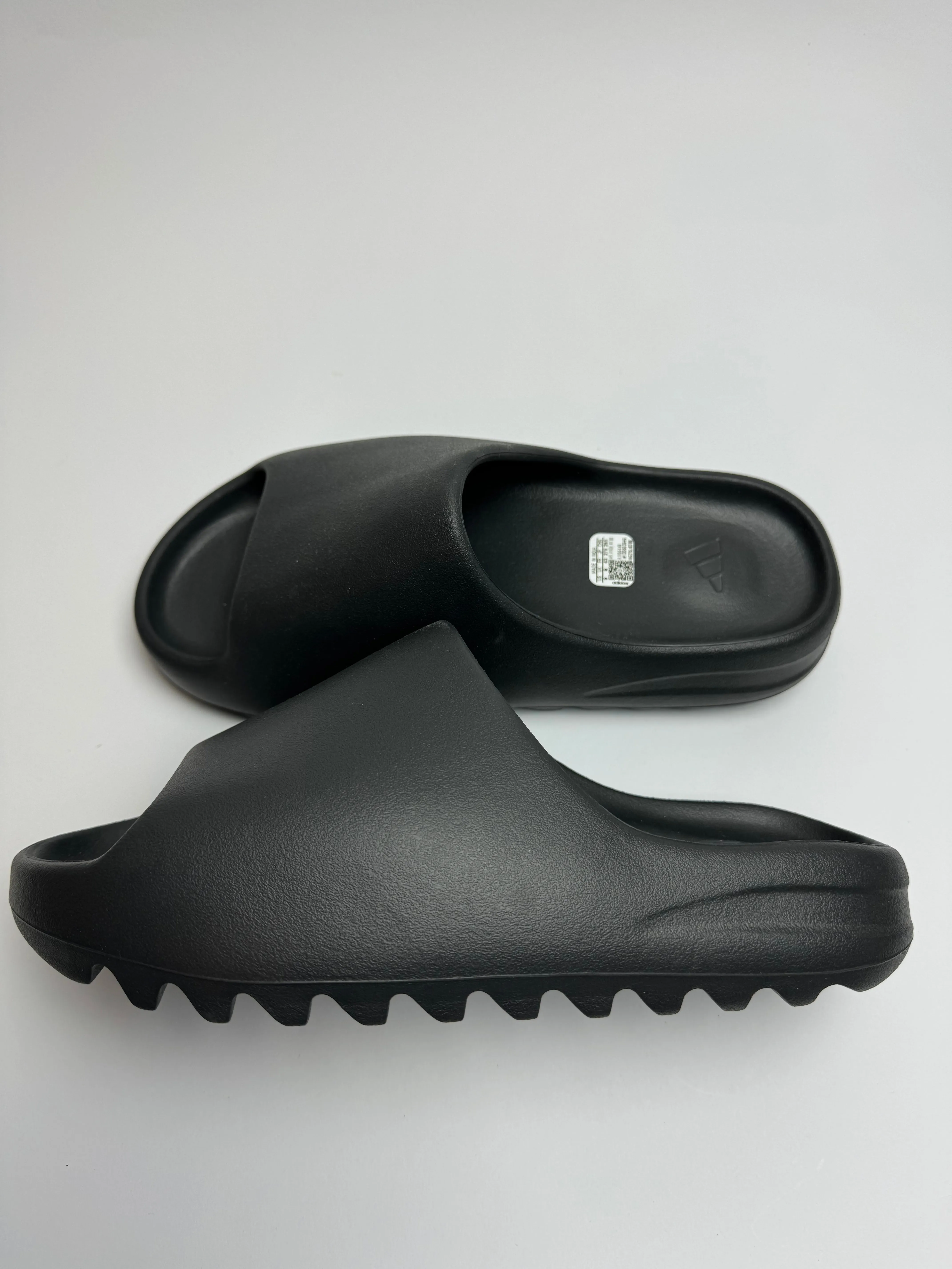 Shock Resistant Slip Fit Yeezy Slides "Onyx"