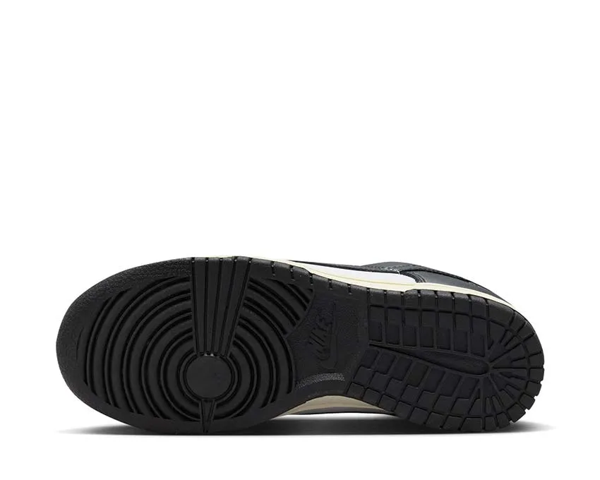 City Explorer Nike Dunk Low W