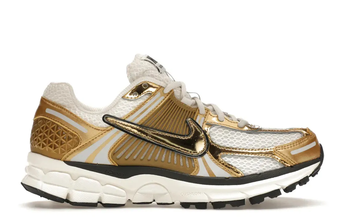 adaptable shoes Nike Zoom Vomero 5 Metallic Gold (Women's)