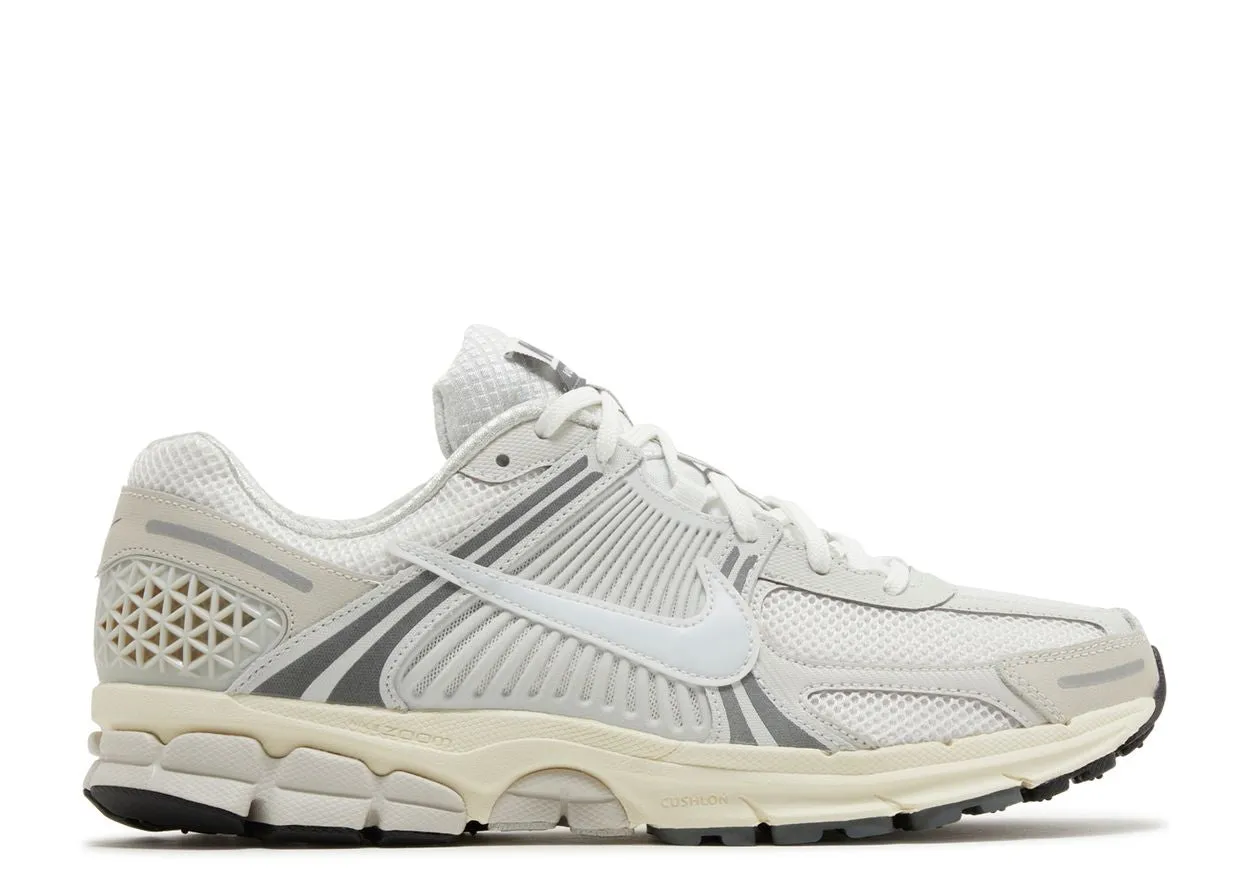 fast runners cross - trainers Nike Zoom Vomero 5 Platinum Tint