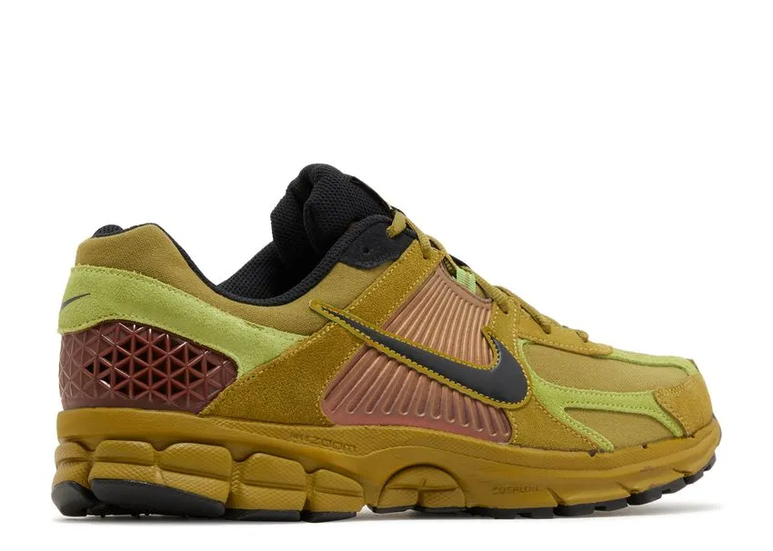Nike Zoom Vomero 5 Pacific Moss speed - focused shoes