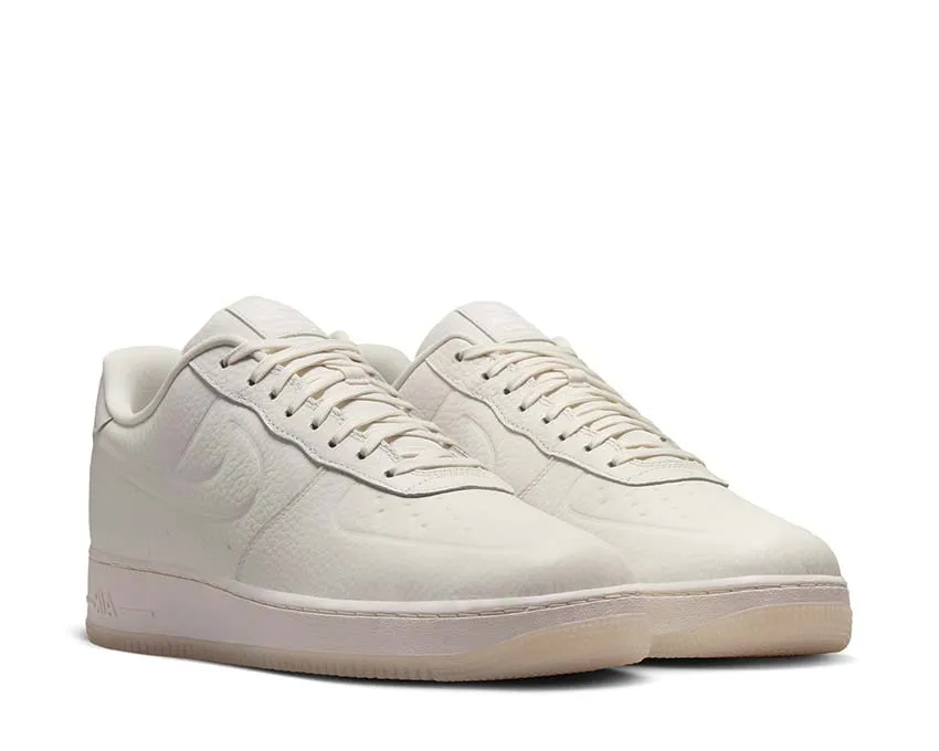 Nike Air Force 1'07 Pro-Tech SlipOn Club Hike
