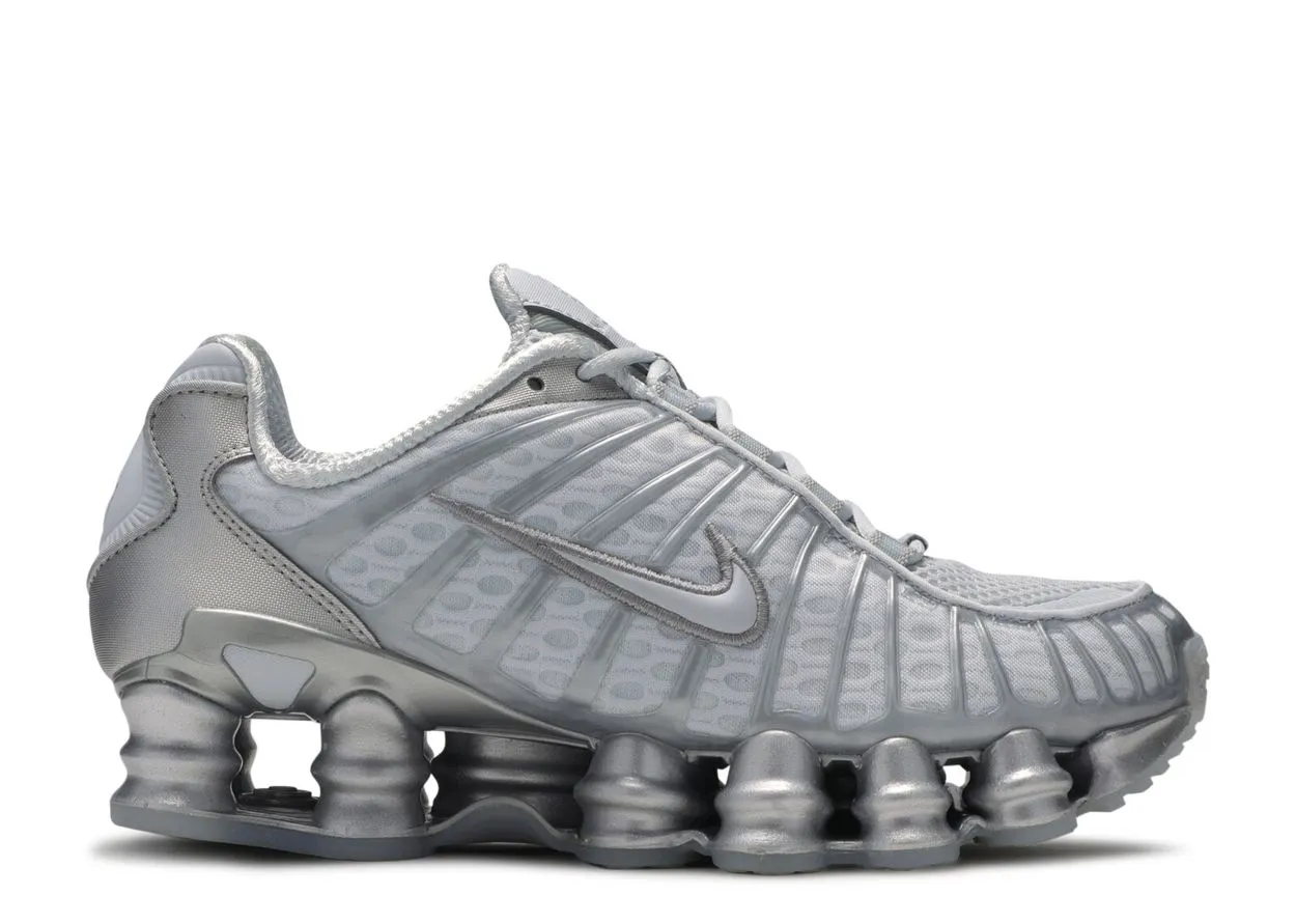 seamless upper shoes running in a charity run shoes Nike Shox TL Chrome