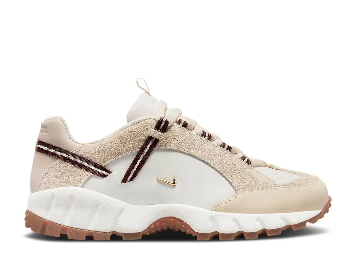 Nike Air Humara LX Jacquemus Beige Joy Step Nature Walk