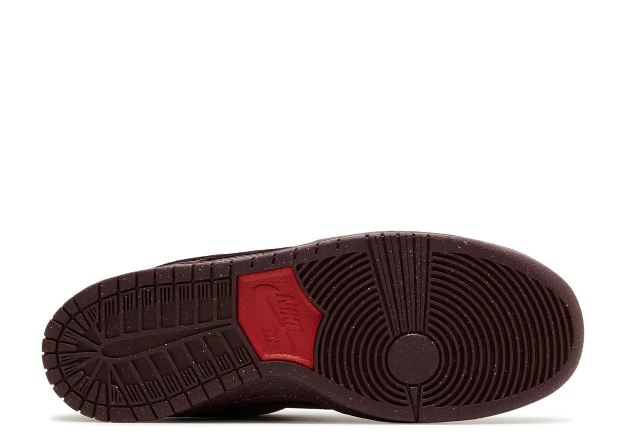 Breathable Layer Nike SB Dunk Low City Of Love Burgundy Crush