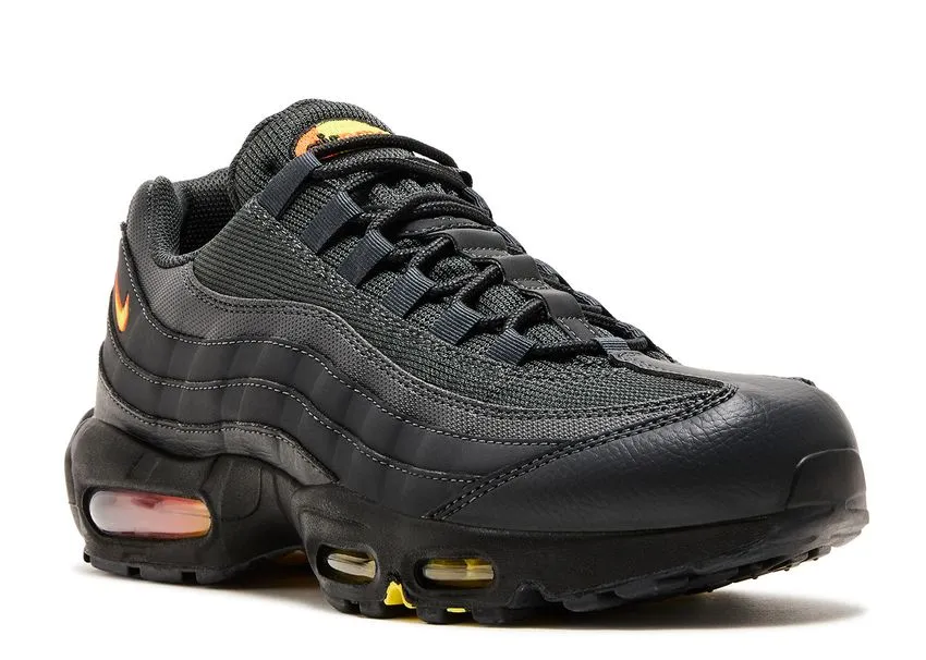 Flexible form Nike Air Max 95 Anthracite Safety Orange