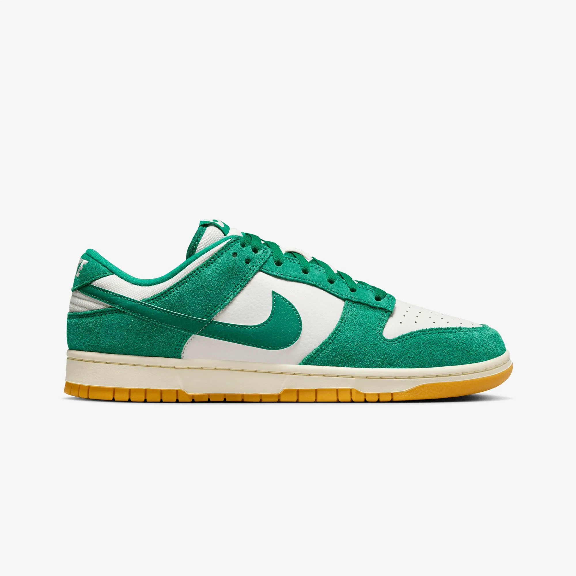 NIKE | DUNK LOW RETRO { PHANTOM/MALACHITE-GUM LIGHT BROWN Firm Edge