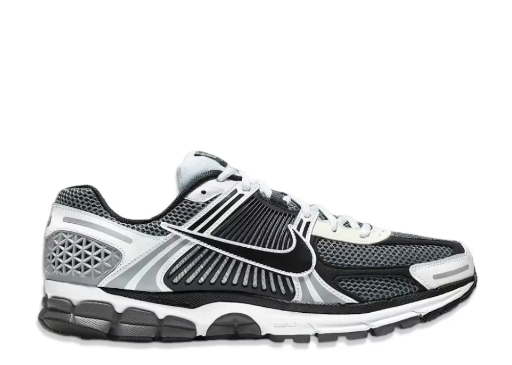 zero - drop shoes supportive shoes Nike Zoom Vomero 5 SE SP Dark Grey Black