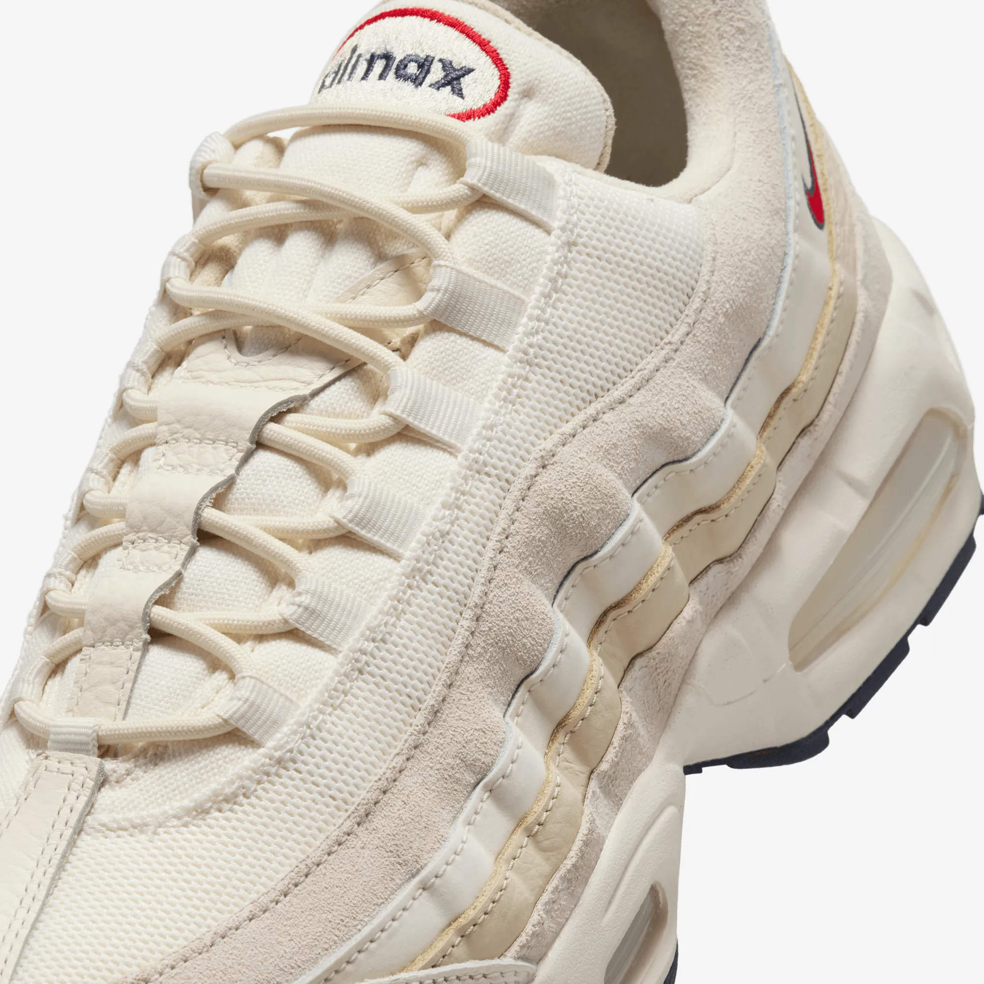 Nike | AIR MAX 95 OG  { PALE IVORY/UNIVERSITY RED-LT KHAKI-SAIL slow walk Party Glow