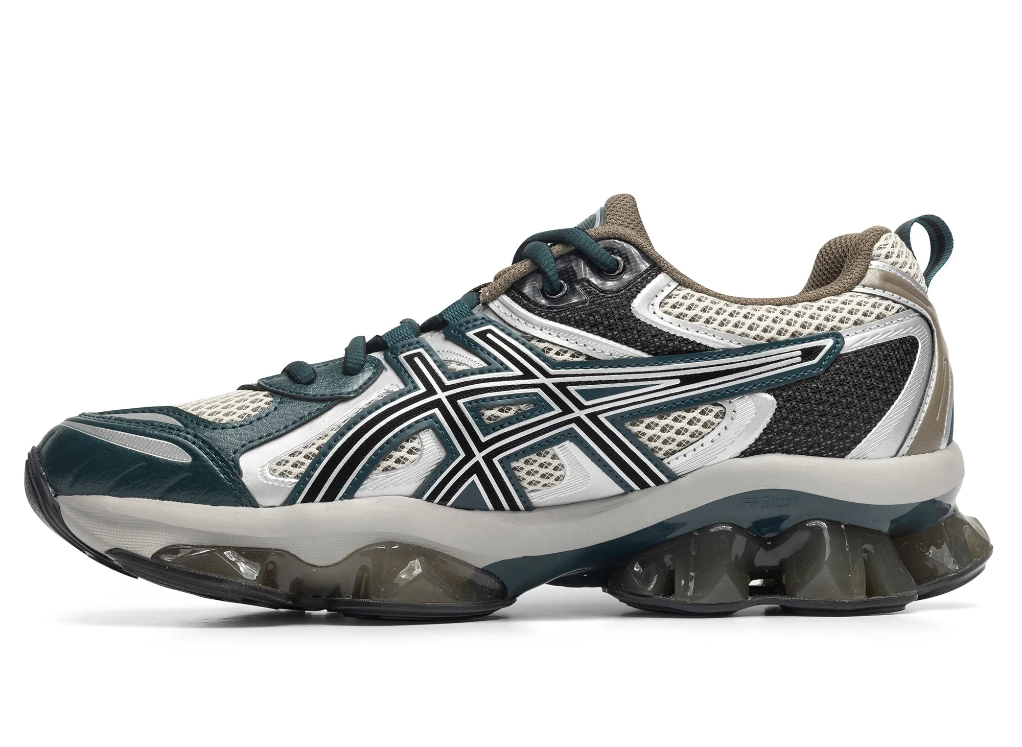 Comfort Run Outfit Key Asics Gel-Quantum Kinetic