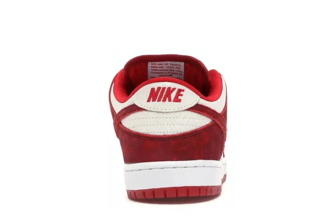Cushioned ride Nike SB Dunk Low Valentine's Day (2014)
