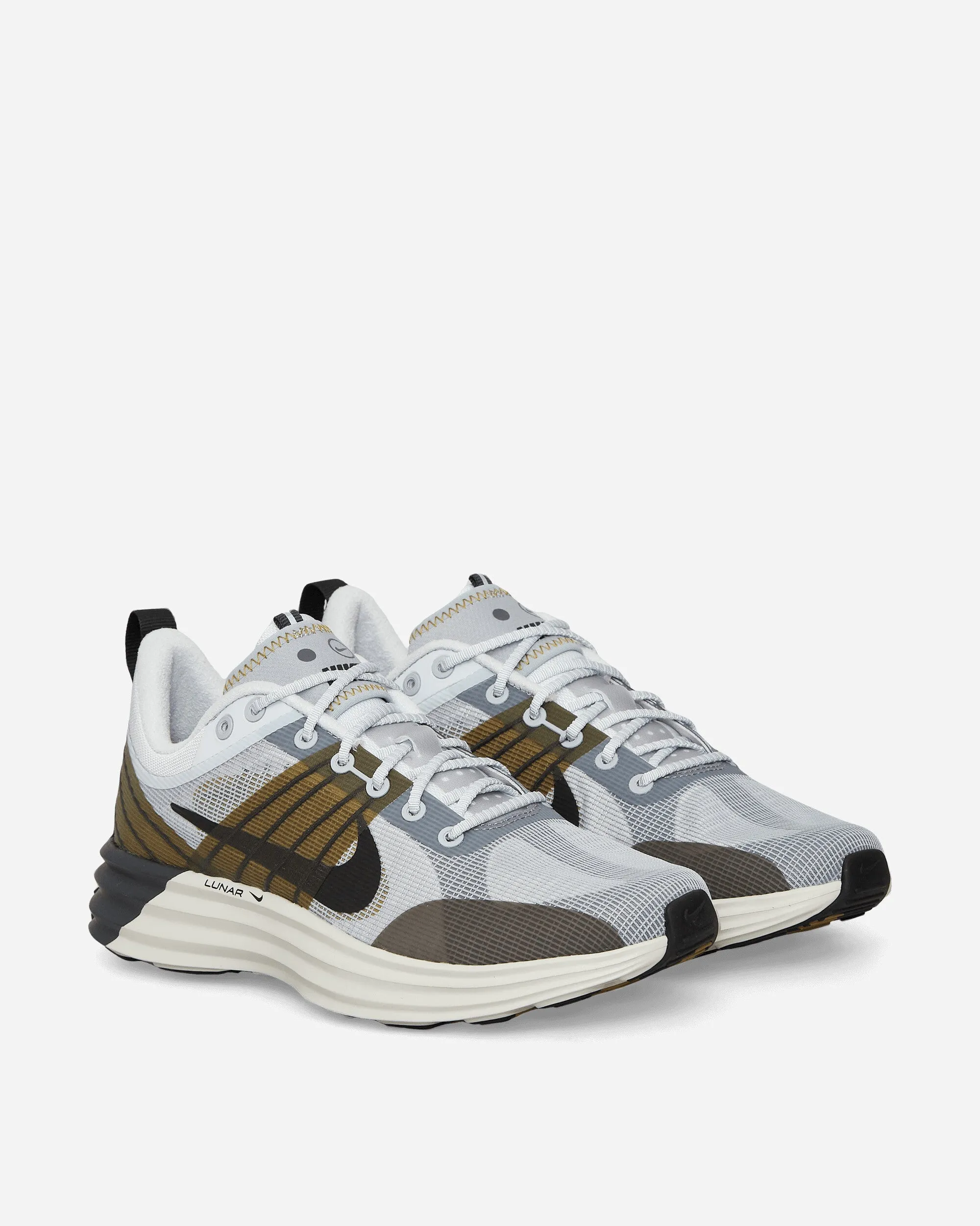 Lunar Roam Sneakers Pure Platinum / Black Swift Glide