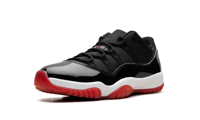 Jordan 11 Retro Low "Bred" (2025) Balanced feel