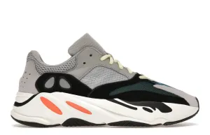 Run Light Barefoot feel adidas Yeezy Boost 700 Wave Runner