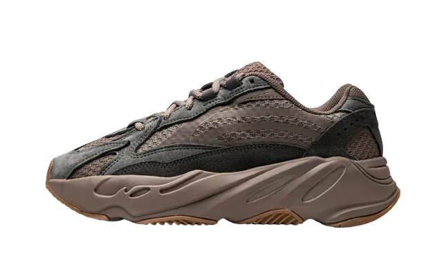 Market Go Faux Leather Adidas Yeezy Boost 700 V2 "Mauve"