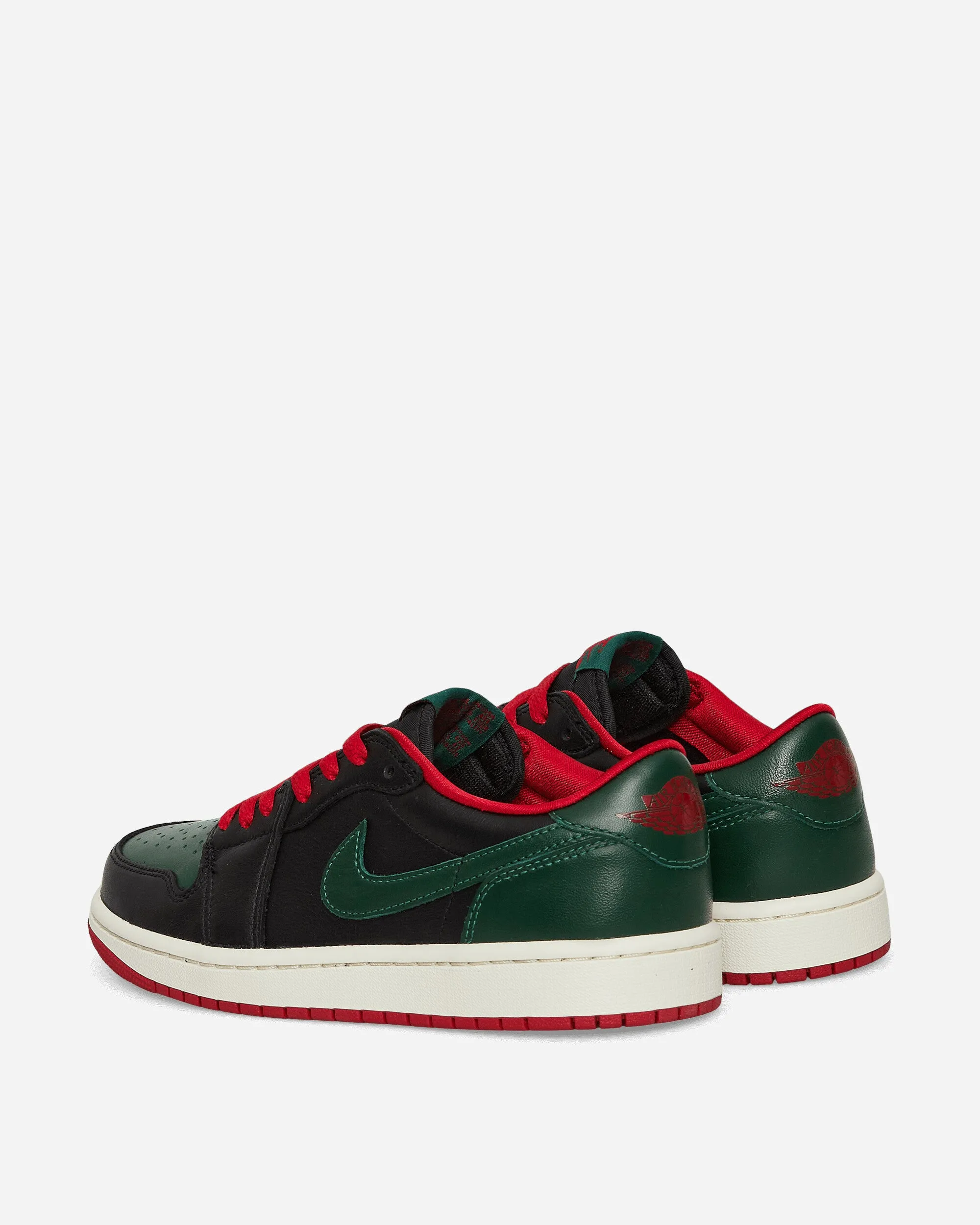 Teen Fun Queen Fit Women's Air Jordan 1 Retro Low OG Sneakers Black / Gorge Green