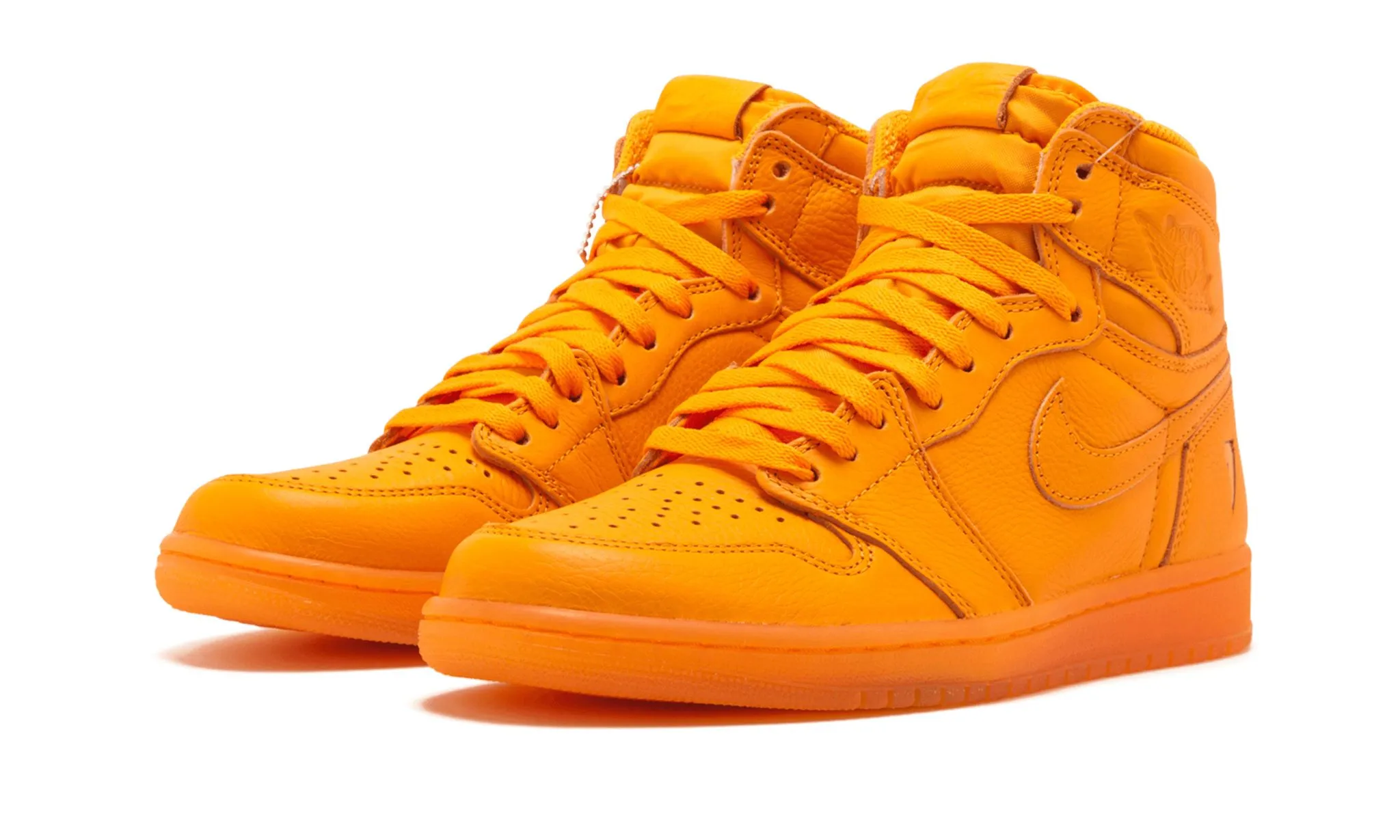 Air Jordan 1 Retro High OG Gatorade Orange Peel Beach Walks Day Wear