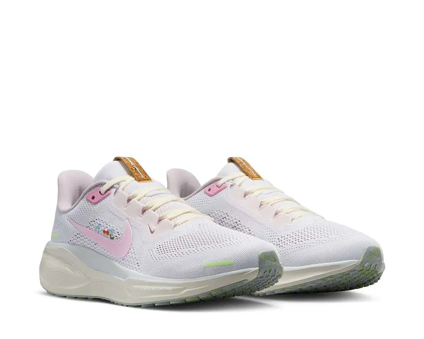 Nike Air Zoom Pegasus 41 W rough - surface running wear