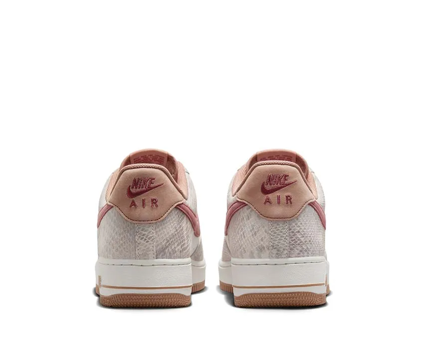 Motion Grip Petal Jog Nike Air Force 1 '07 LV8 "Canyon Rust"