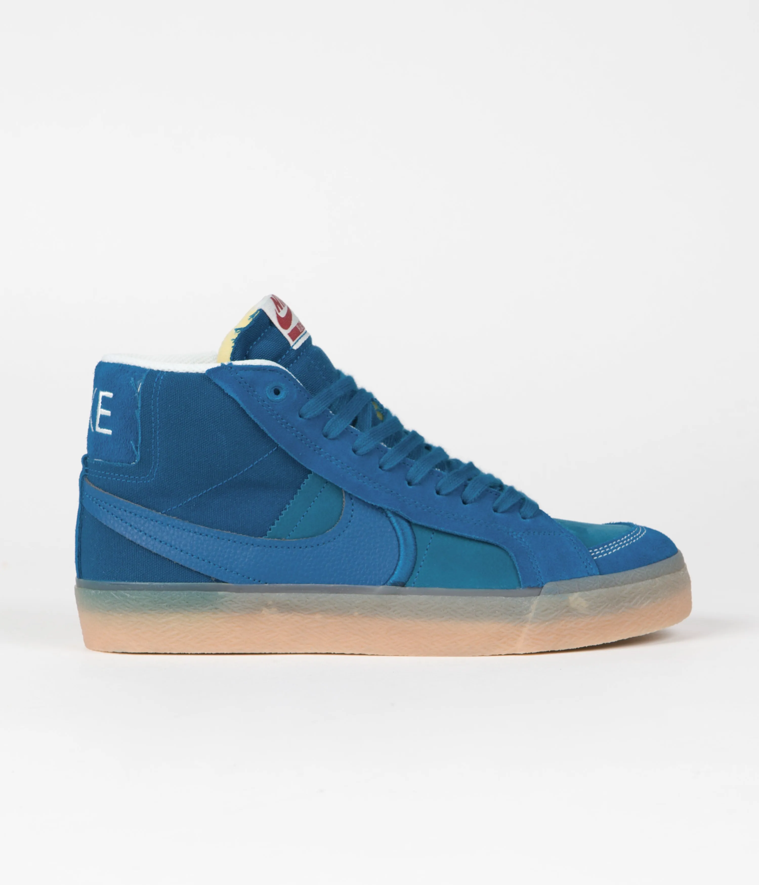 Nike SB Blazer Mid Premium Shoes - Green Abyss / Green Abyss - Phantom Comfortable Performance Wood Hike