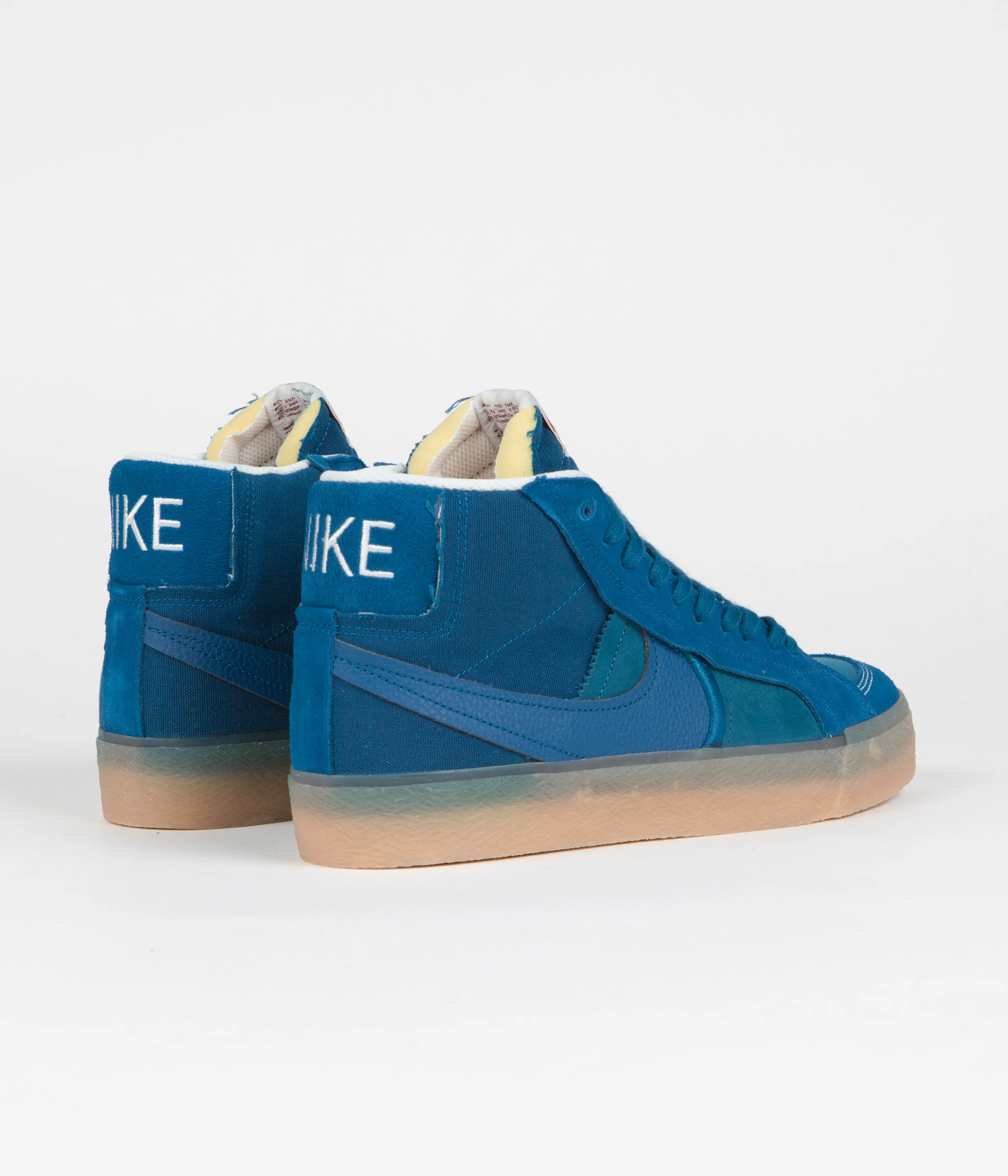 Daily Routine Edge Step Nike SB Blazer Mid Premium Shoes - Green Abyss / Green Abyss - Phantom