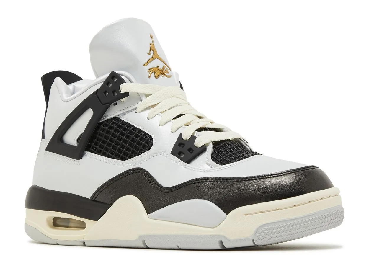Friend Out Streetwear Look Air Jordan 4 Retro Platinum Gold