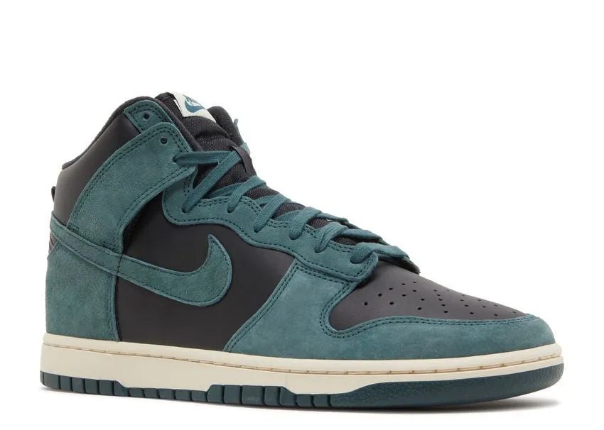 Nike Dunk High Retro PRM Faded Spruce Travel Daily