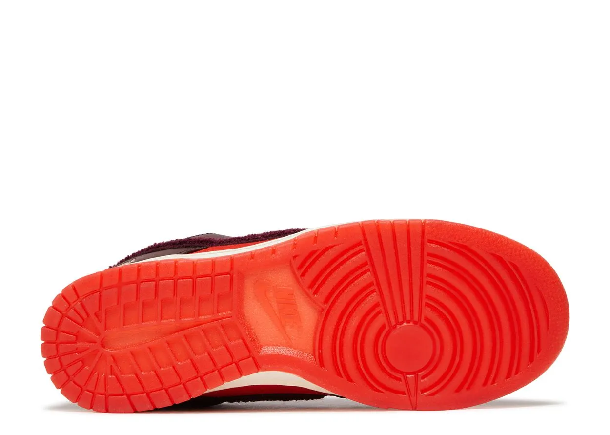 Summit Step Stroll Ready Nike Dunk Low Retro Year Of The Rabbit Light Crimson