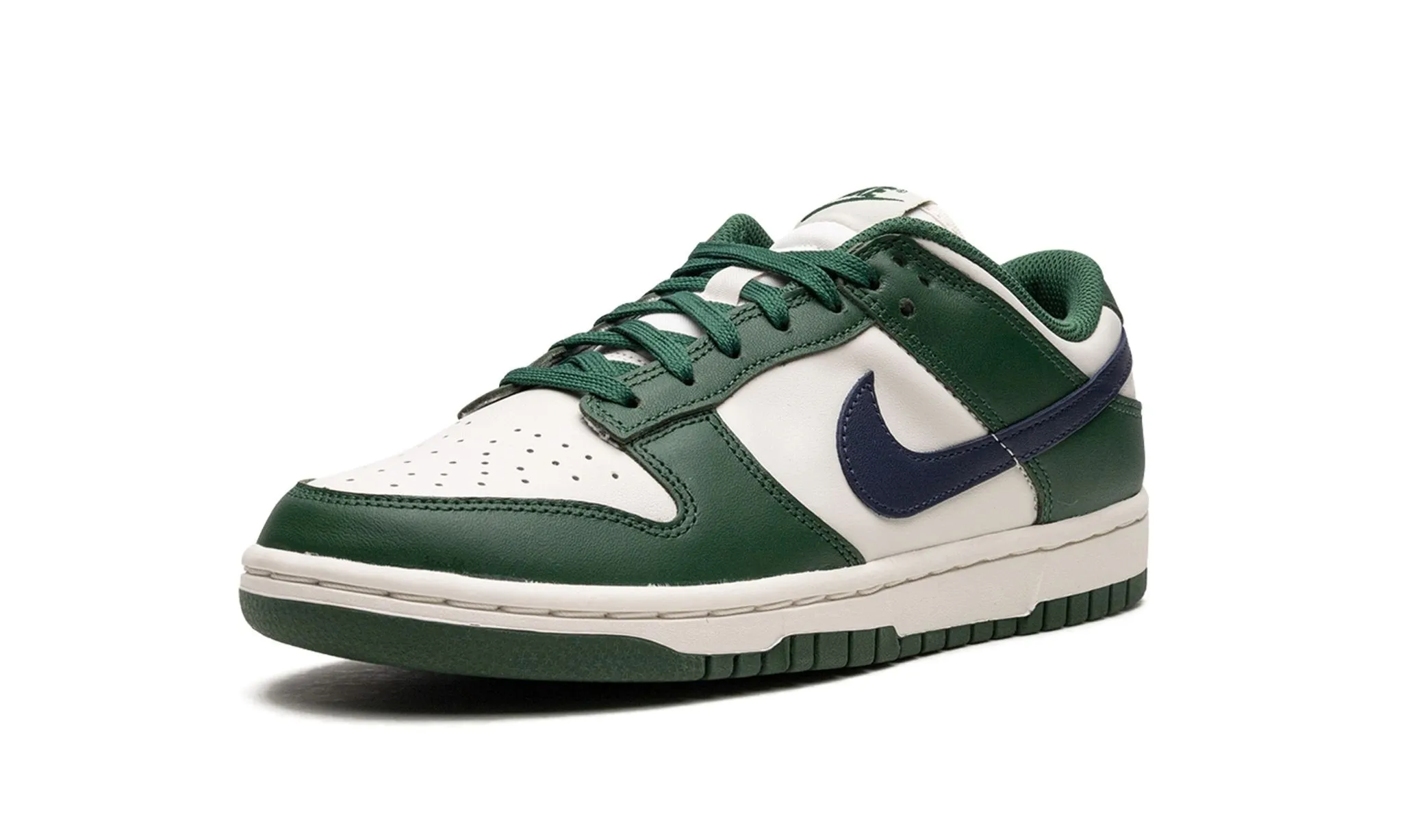 Nike Dunk Low "Gorge Green" Women's Weekend Vibe Heavy Use