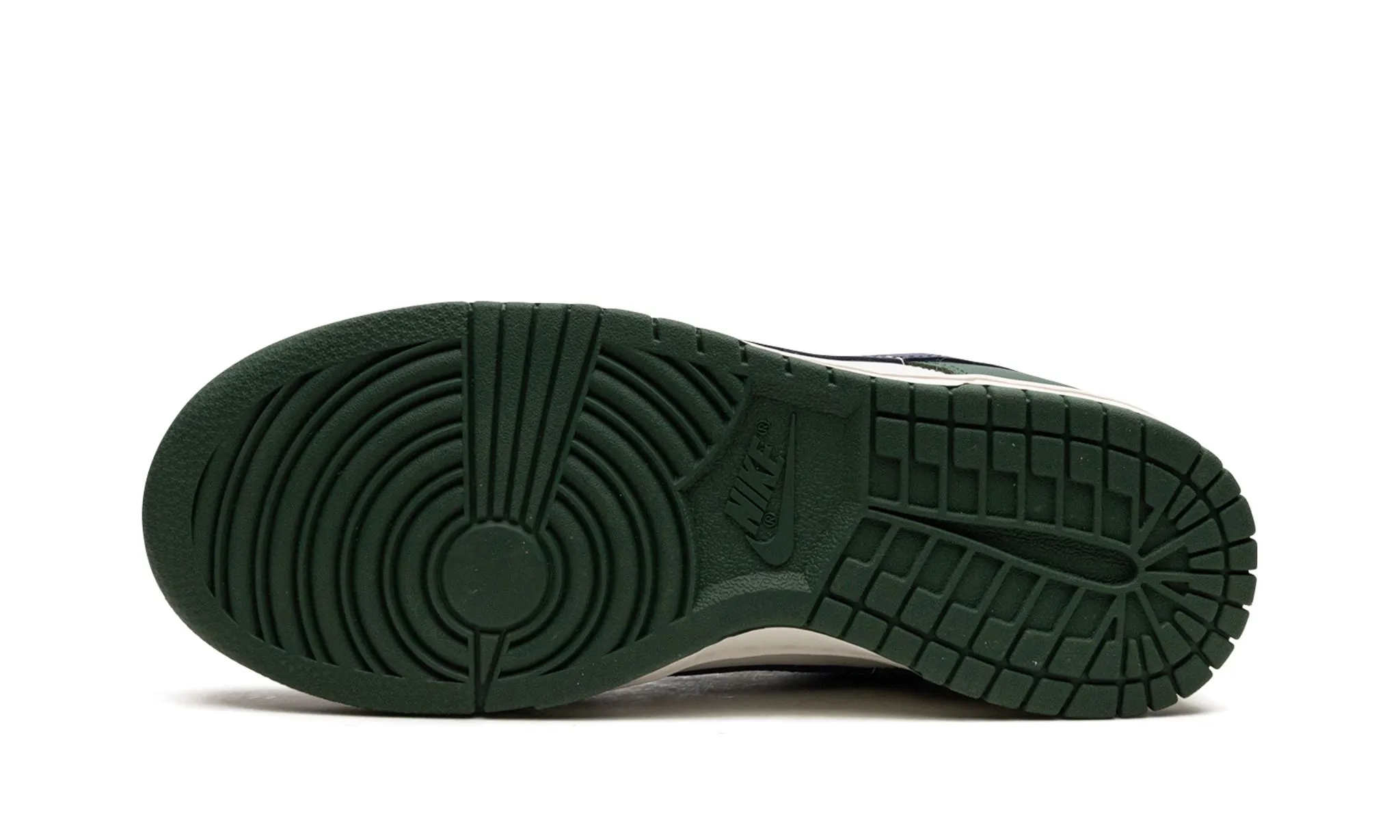 Nike Dunk Low "Gorge Green" Women's Dribble Hike Pure Movement