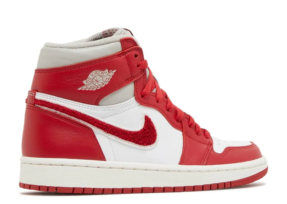 Air Jordan 1 High OG Chenille Soft Movement