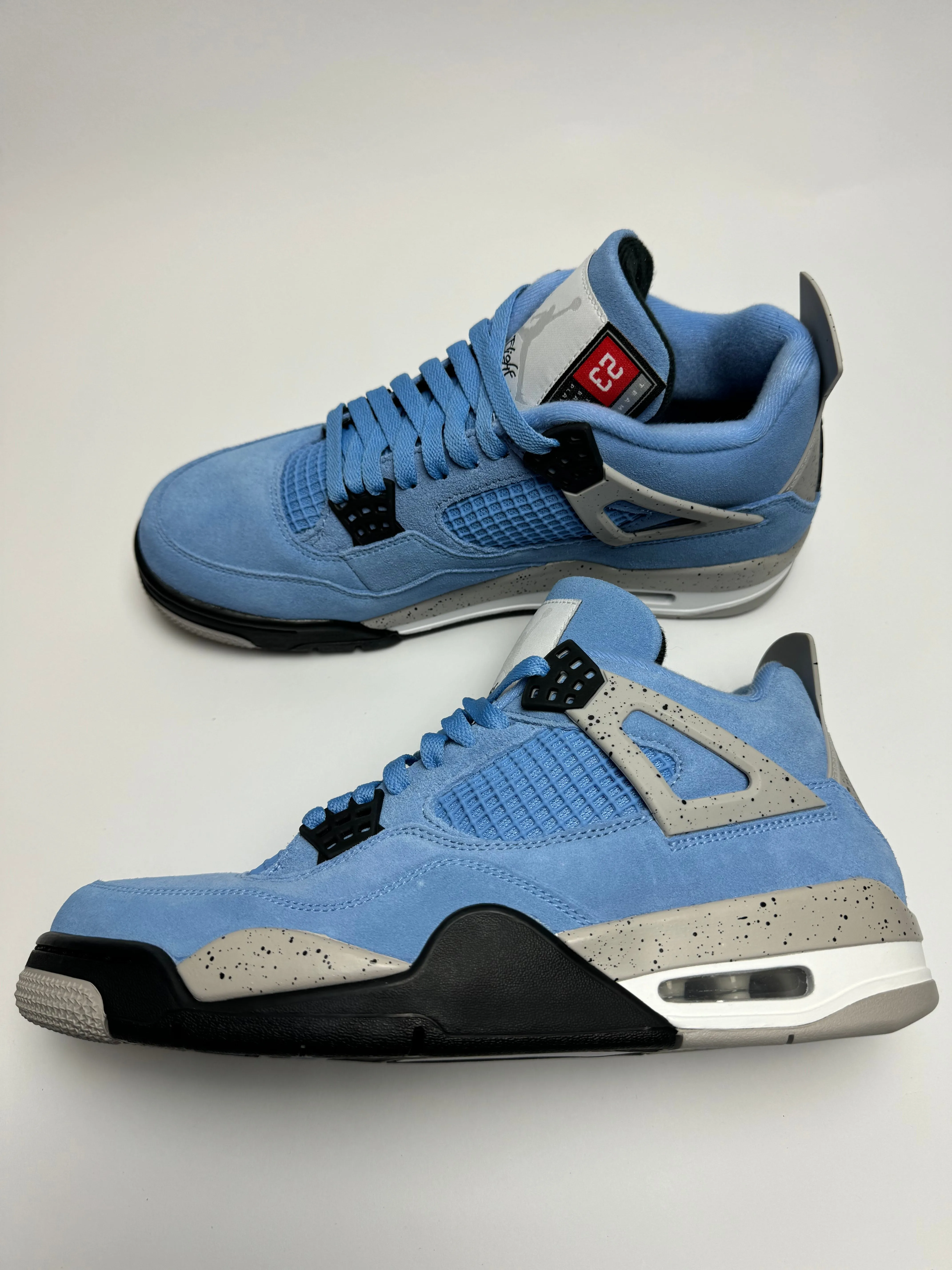 Air Jordan 4 "University Blue" Cushion Feel Air Comfort