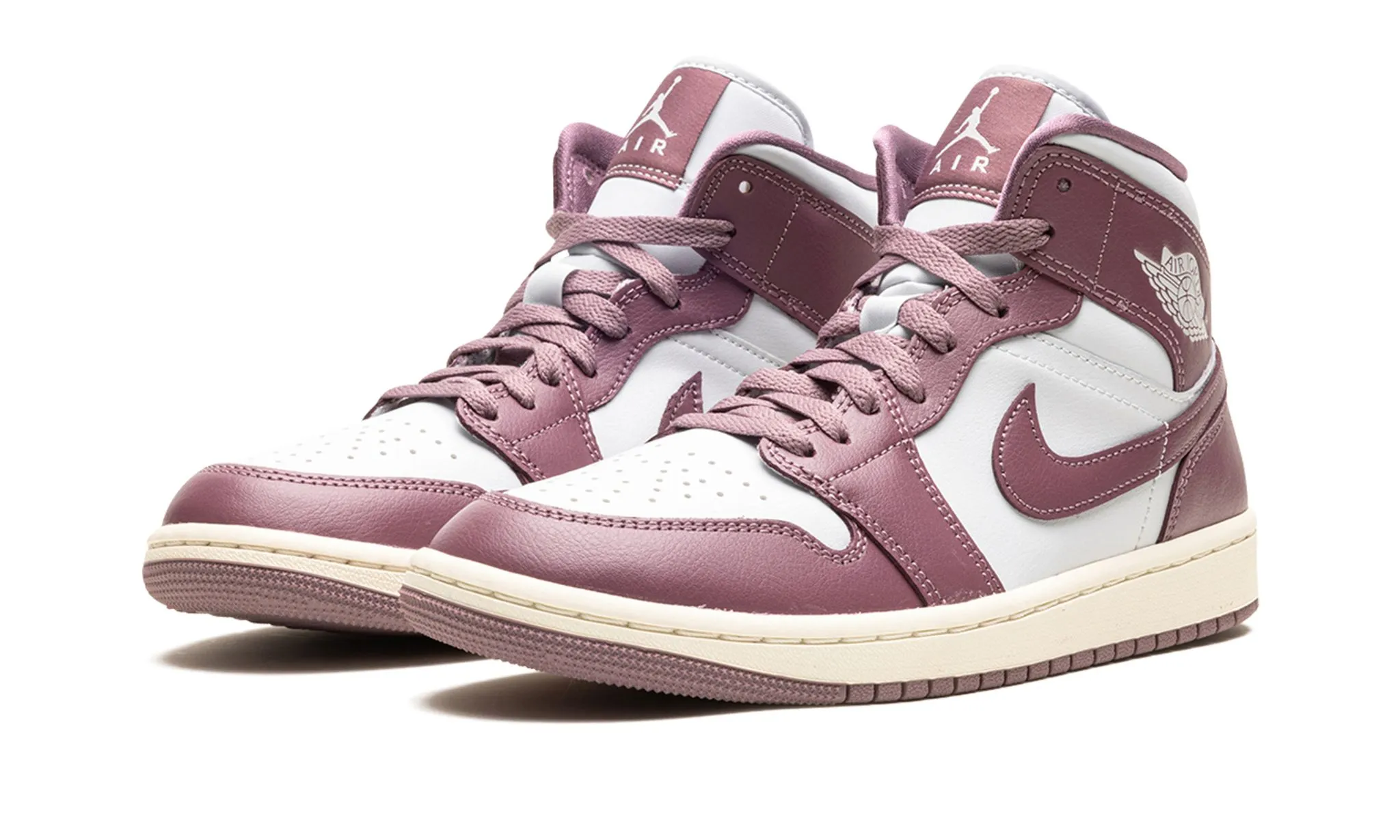 Modern Taste Edge Appeal Air Jordan 1 Mid Wmns Sky J Mauve