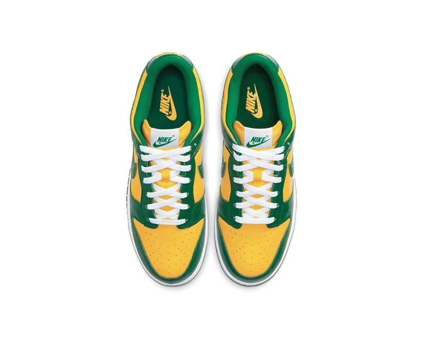 Nike Dunk Low SP Varsity Maize Relaxed Look