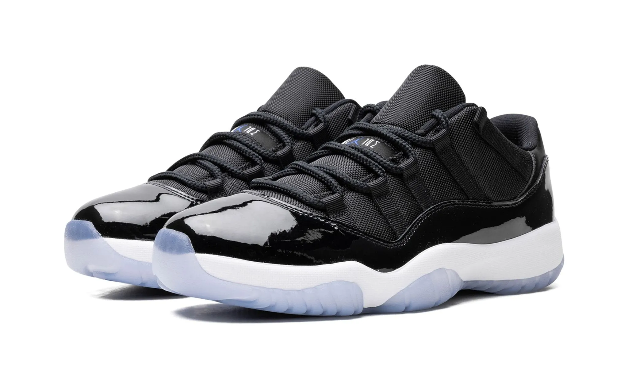 Coastal vibe Angel Glow Air Jordan 11 Retro Low 'Space Jam'