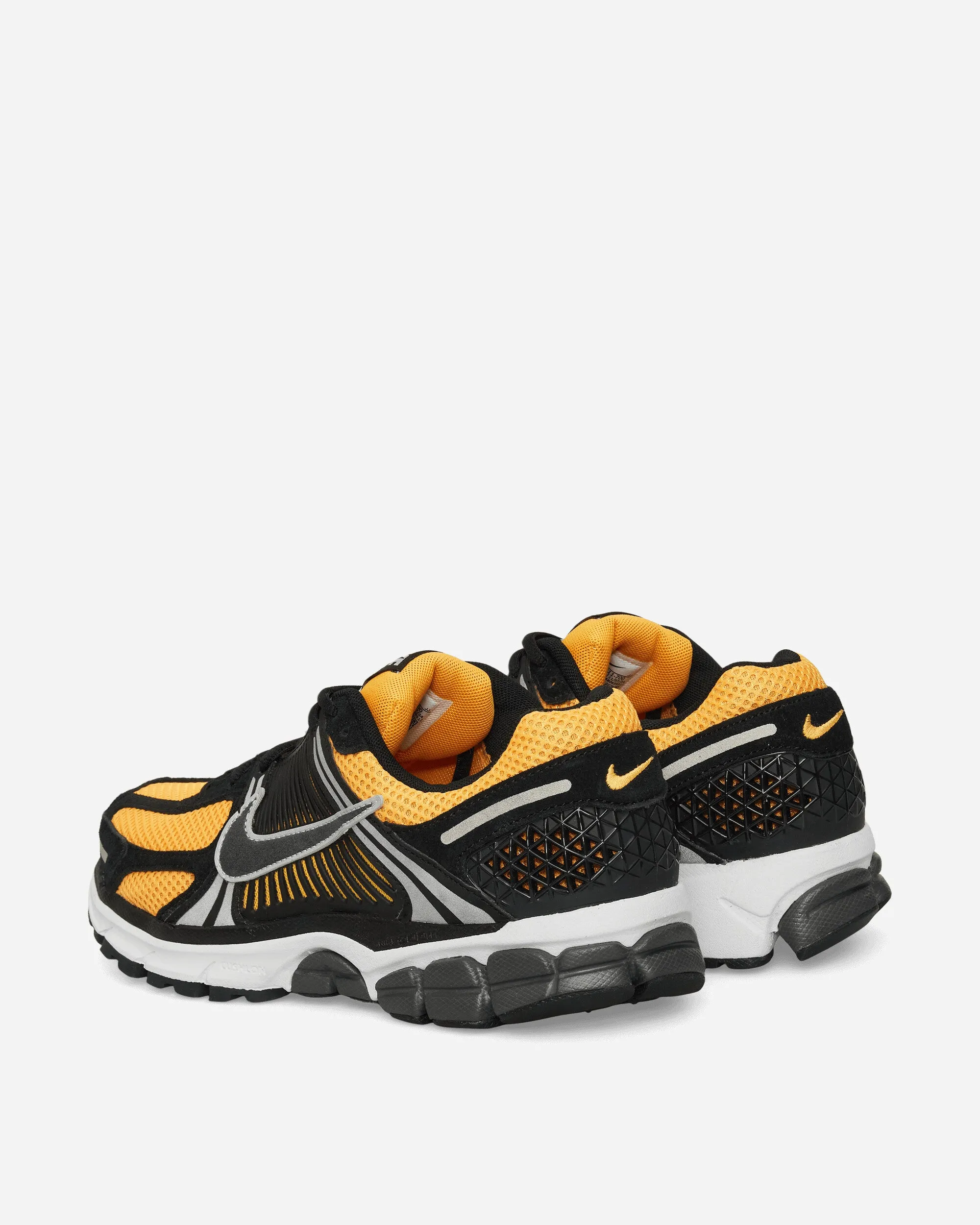 Easy Wear Zoom Vomero 5 Sneakers Sundial / Metallic Silver