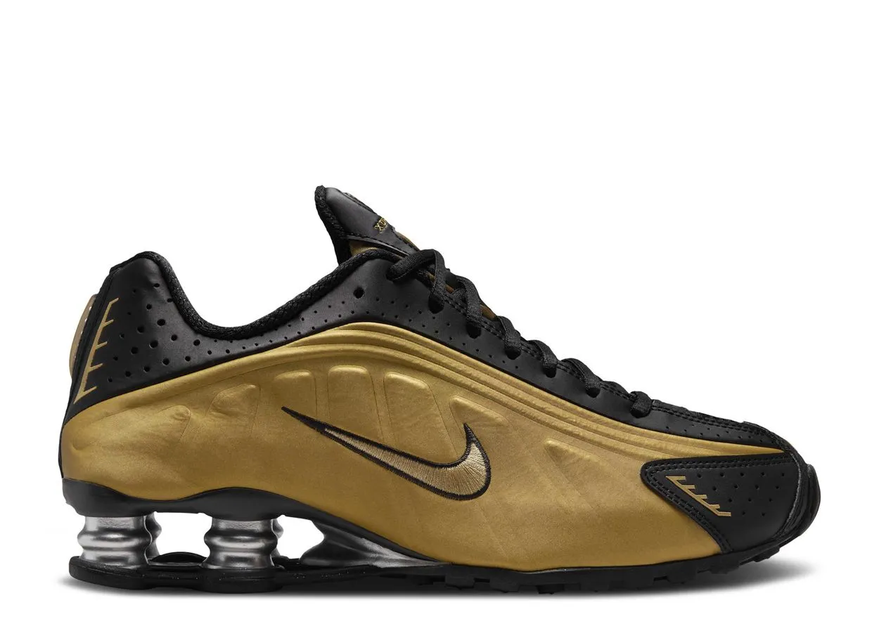 running in 10K races shoes running in a ultramarathon shoes Nike Shox R4 Black Metallic Gold